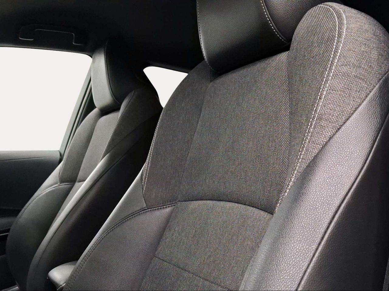 Toyota Corolla 1.8 125H STYLE E-CVT  - Foto 22