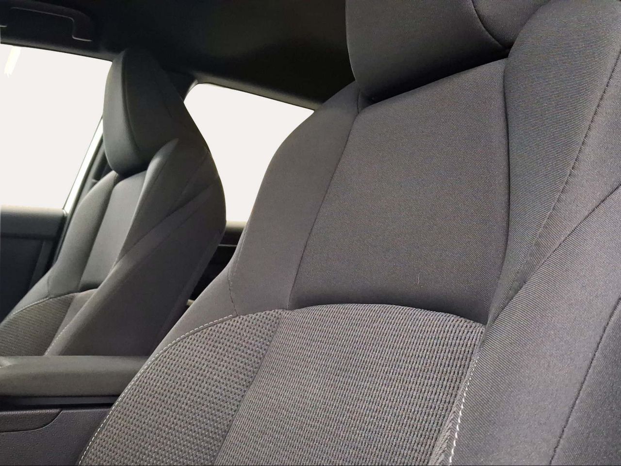 Toyota bZ4X 200E 4x2 Advance  - Foto 26