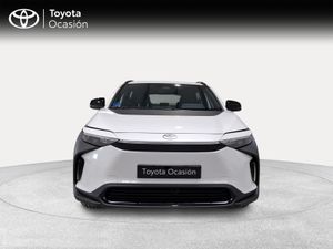 Toyota bZ4X 200E 4x2 Advance  - Foto 6