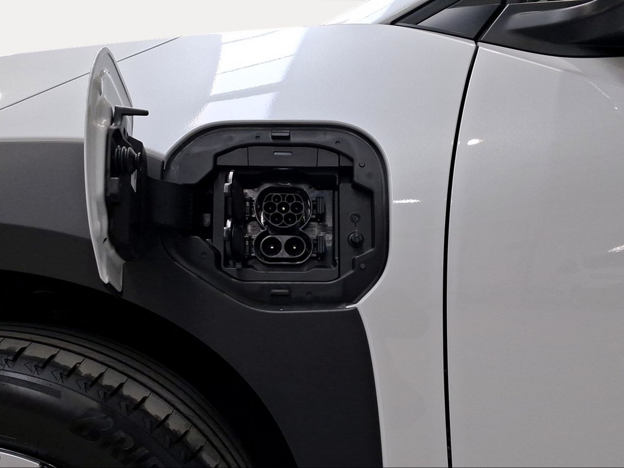 Toyota bZ4X 200E 4x2 Advance  - Foto 7