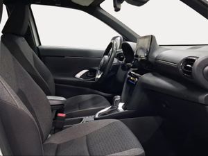 Toyota Yaris Cross 1.5 120H Active Tech  - Foto 7