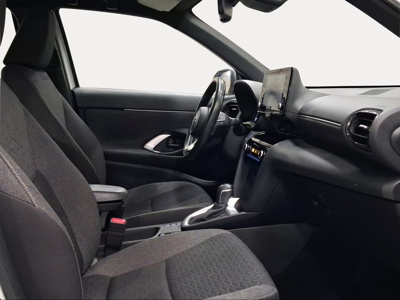 Toyota Yaris Cross 1.5 120H Active Tech  - Foto 7