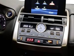 Lexus NX 2.5 300h Premium 2WD  - Foto 15