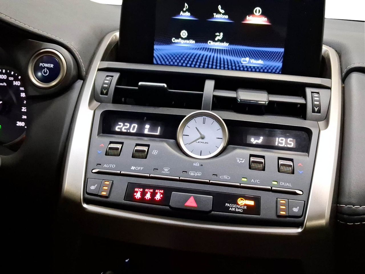 Lexus NX 2.5 300h Premium 2WD  - Foto 15