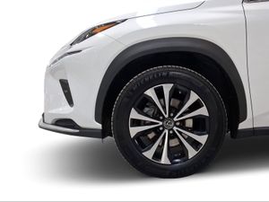 Lexus NX 2.5 300h Premium 2WD  - Foto 11