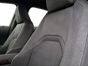 Lexus UX 2.0 300h UX Plus  - Foto 17