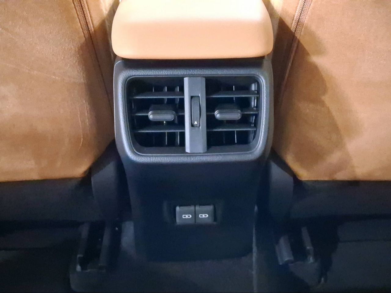 Lexus UX 2.0 300h UX Plus  - Foto 19