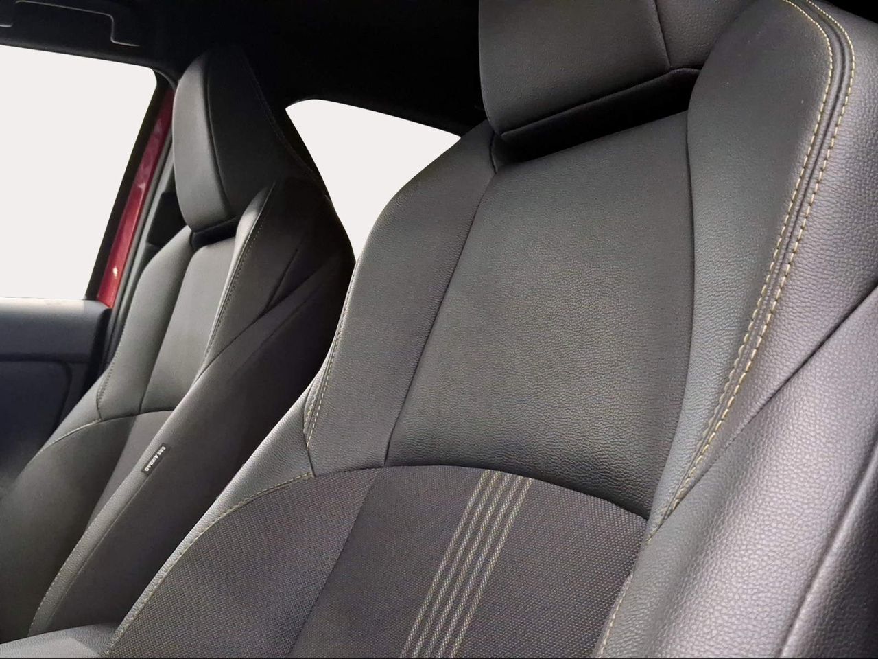 Toyota Yaris Cross 1.5 120H Adventure AWD-i  - Foto 22