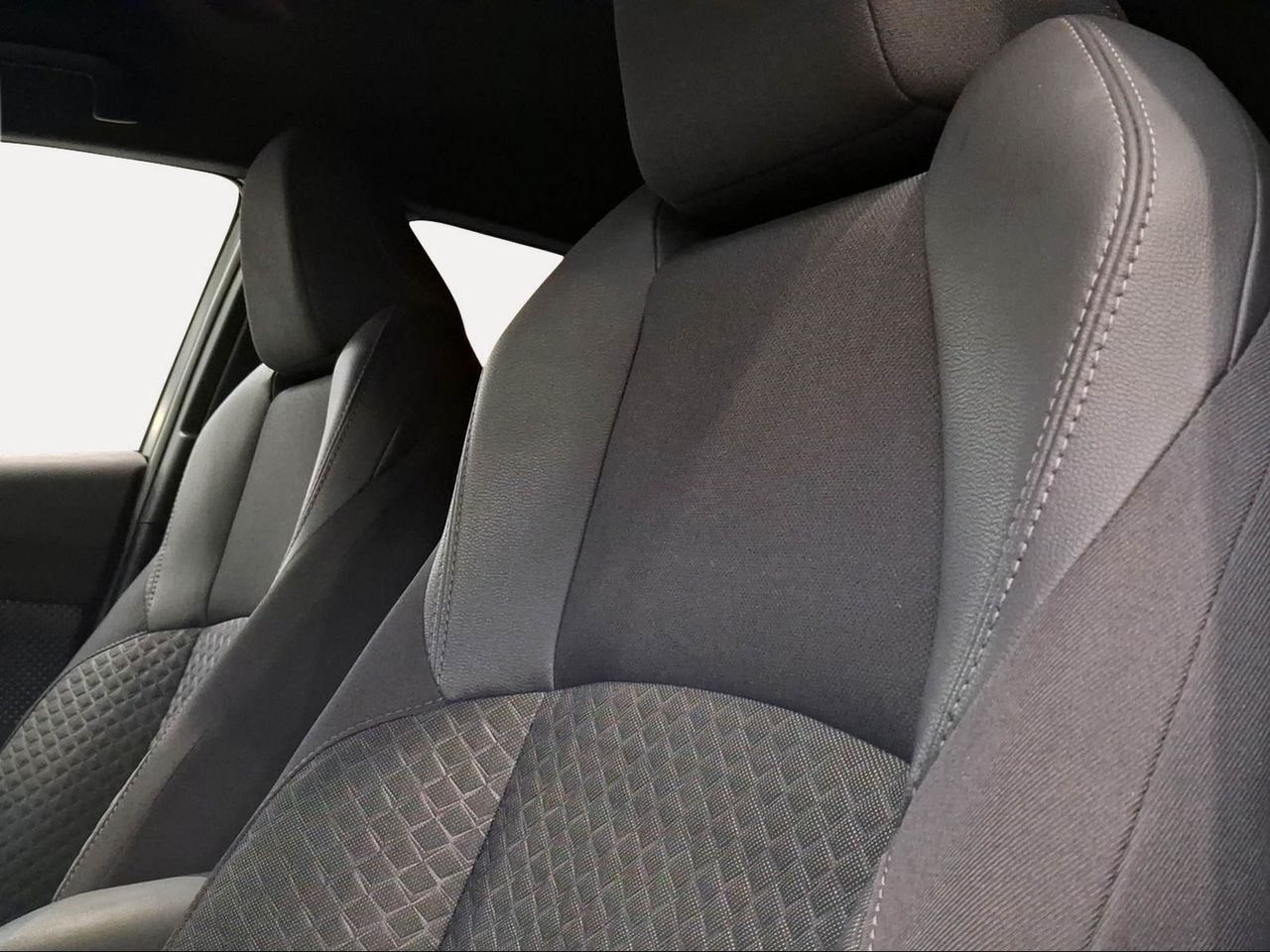 Toyota C-HR 1.8 125H Advance  - Foto 24