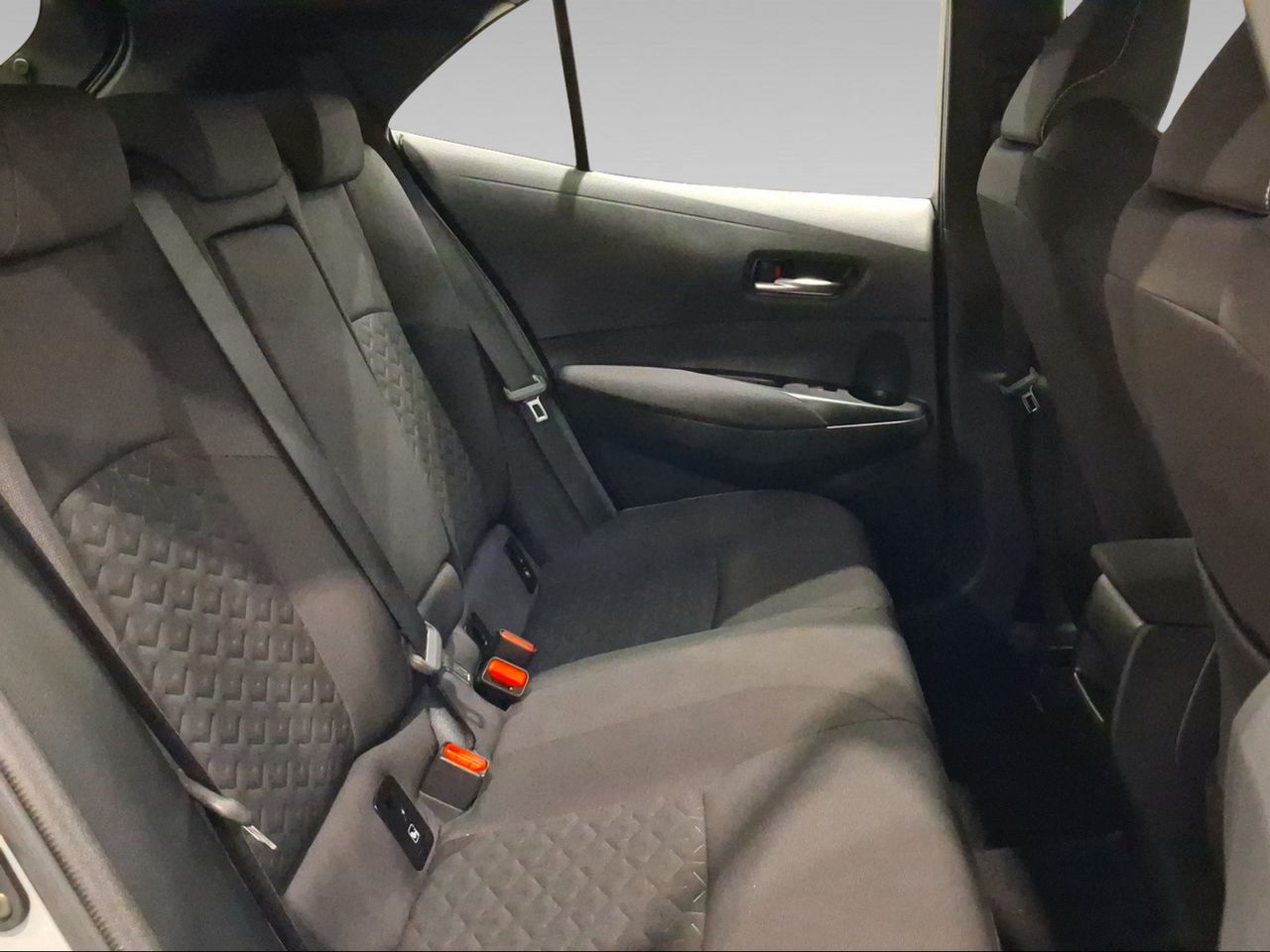 Toyota Corolla 1.8 125H ACTIVE TECH E-CVT  - Foto 8