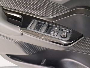 Toyota C-HR 1.8 125H Advance  - Foto 21