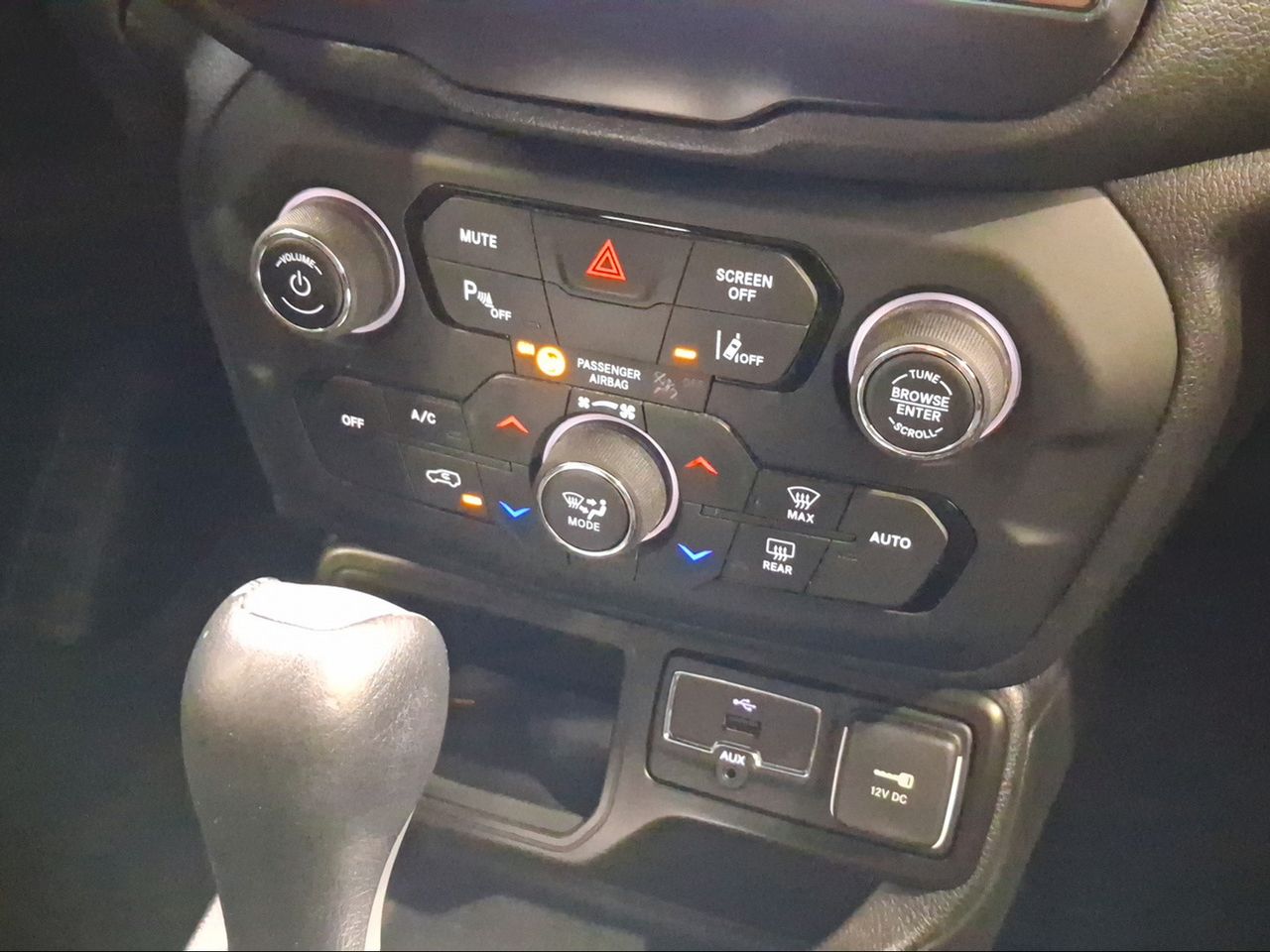 Jeep Renegade Limited 1.3G DDCT6 (150CV) 4x2 DDCT  - Foto 16