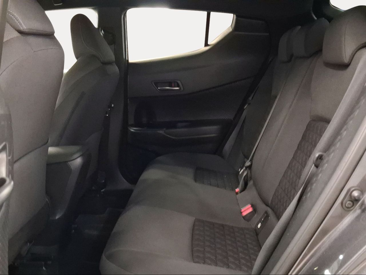 Toyota C-HR 1.8 125H Advance  - Foto 12