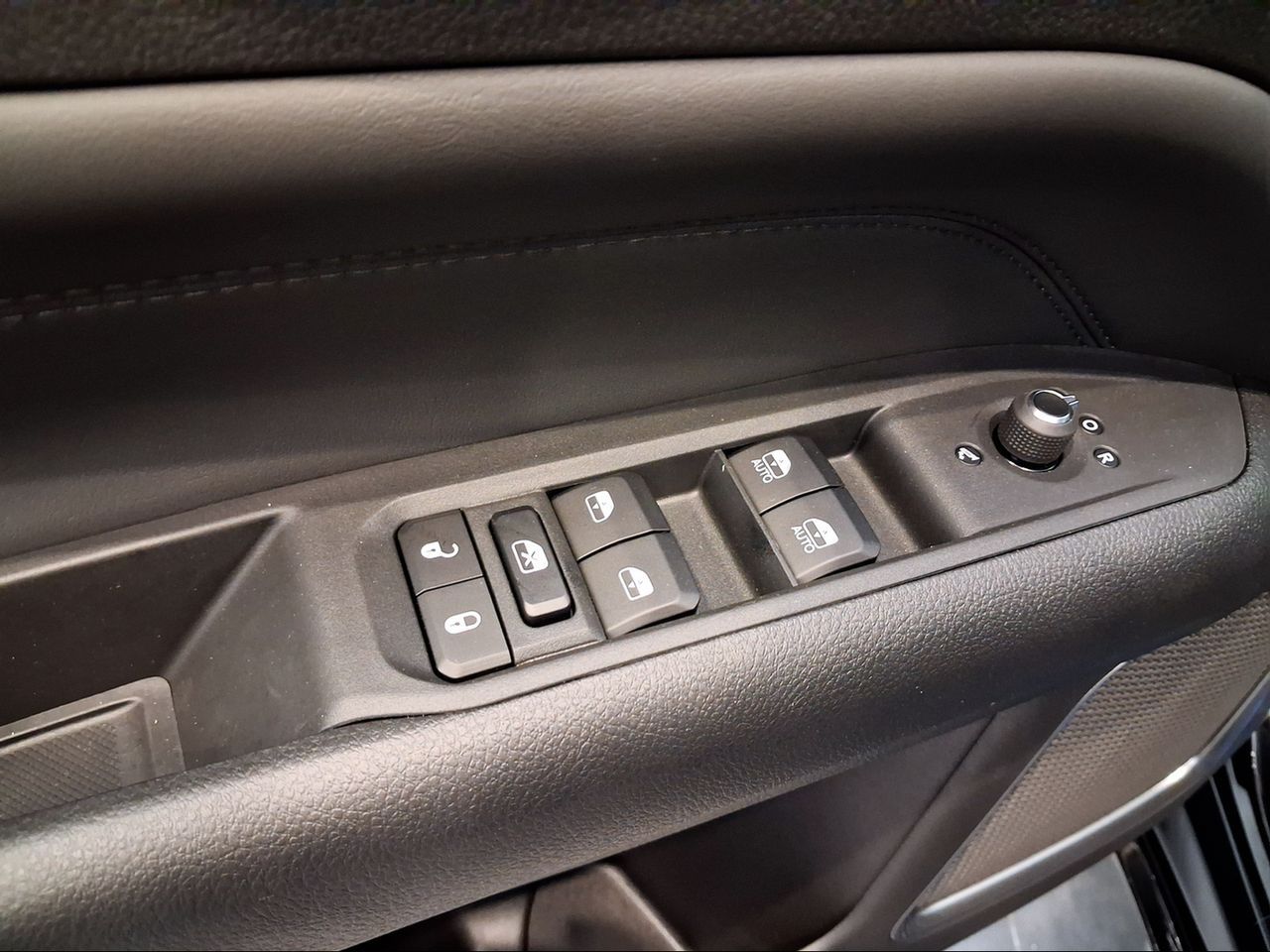 Jeep Compass eHybrid 1.5 MHEV 130HP Summit Dct  - Foto 19