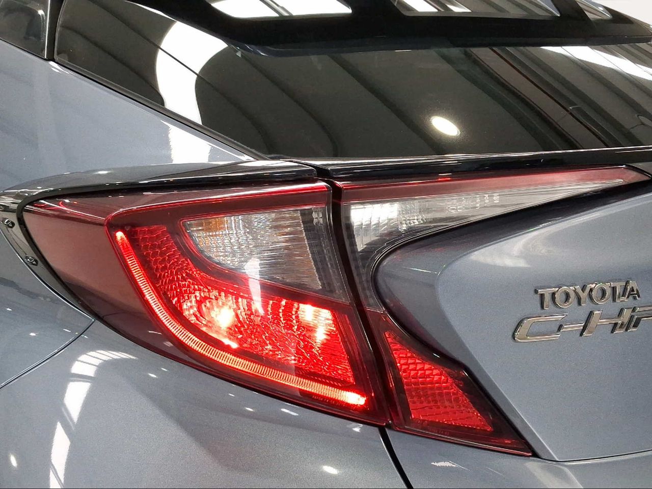 Toyota C-HR 1.8 125H Advance  - Foto 25