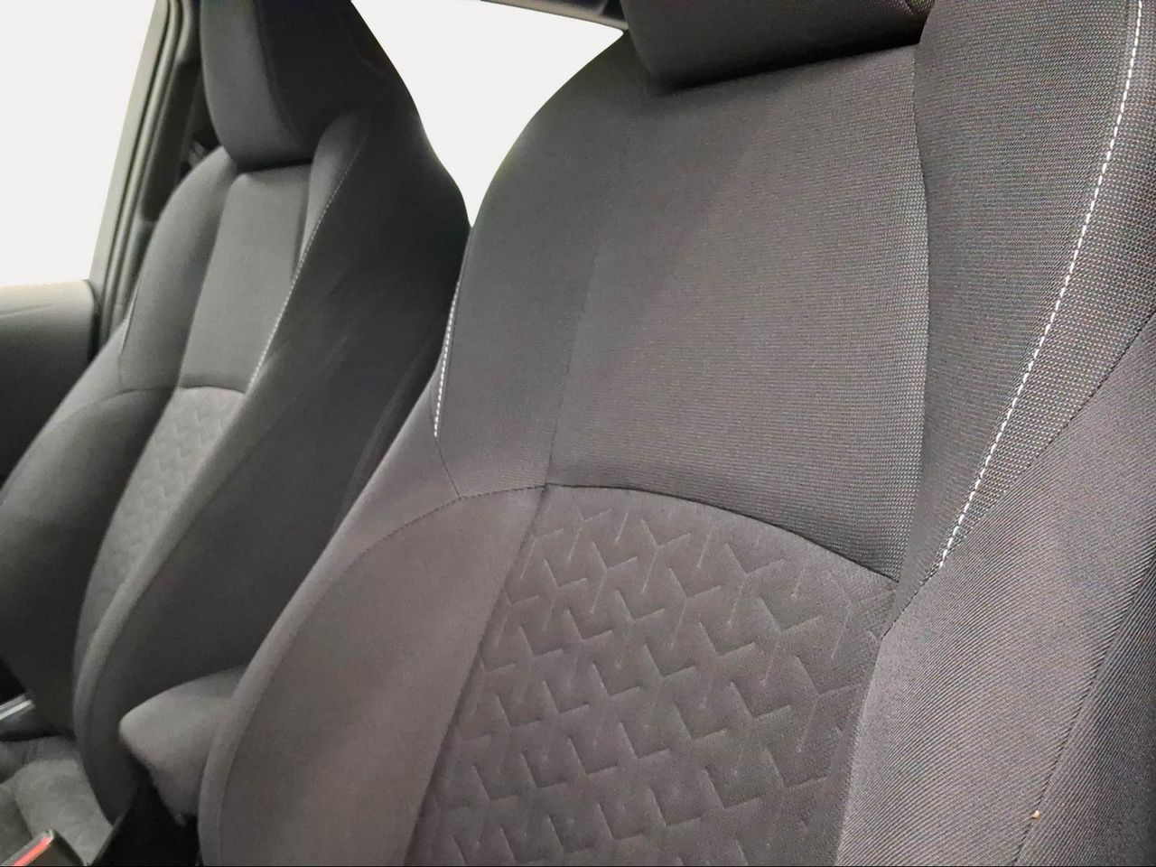 Toyota Corolla 1.8 125H ACTIVE TECH E-CVT  - Foto 23