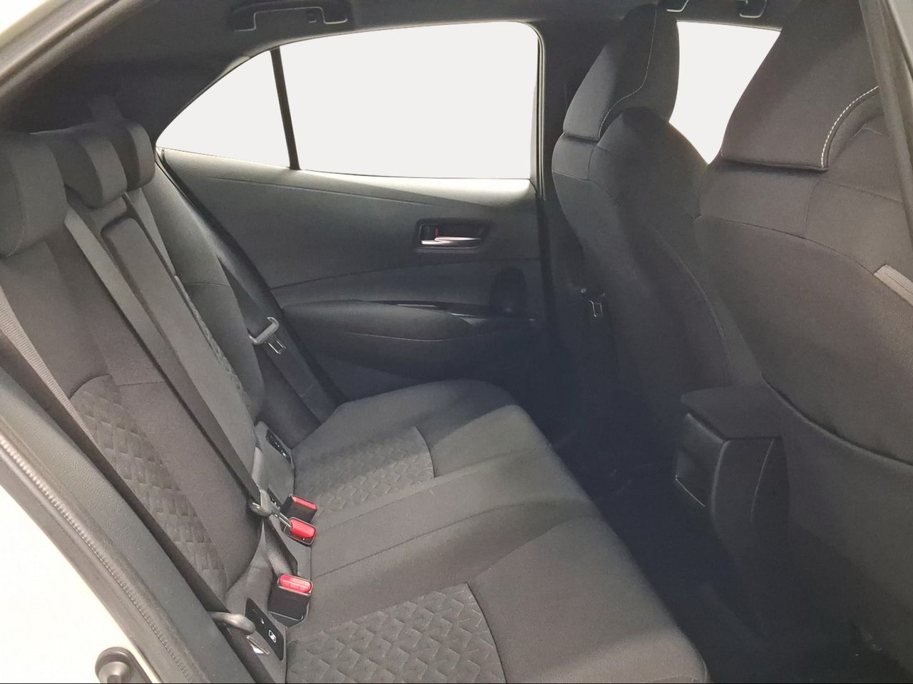 Toyota Corolla 1.8 125H ACTIVE TECH E-CVT  - Foto 8