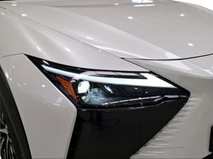 Lexus RZ 300e Executive  - Foto 25