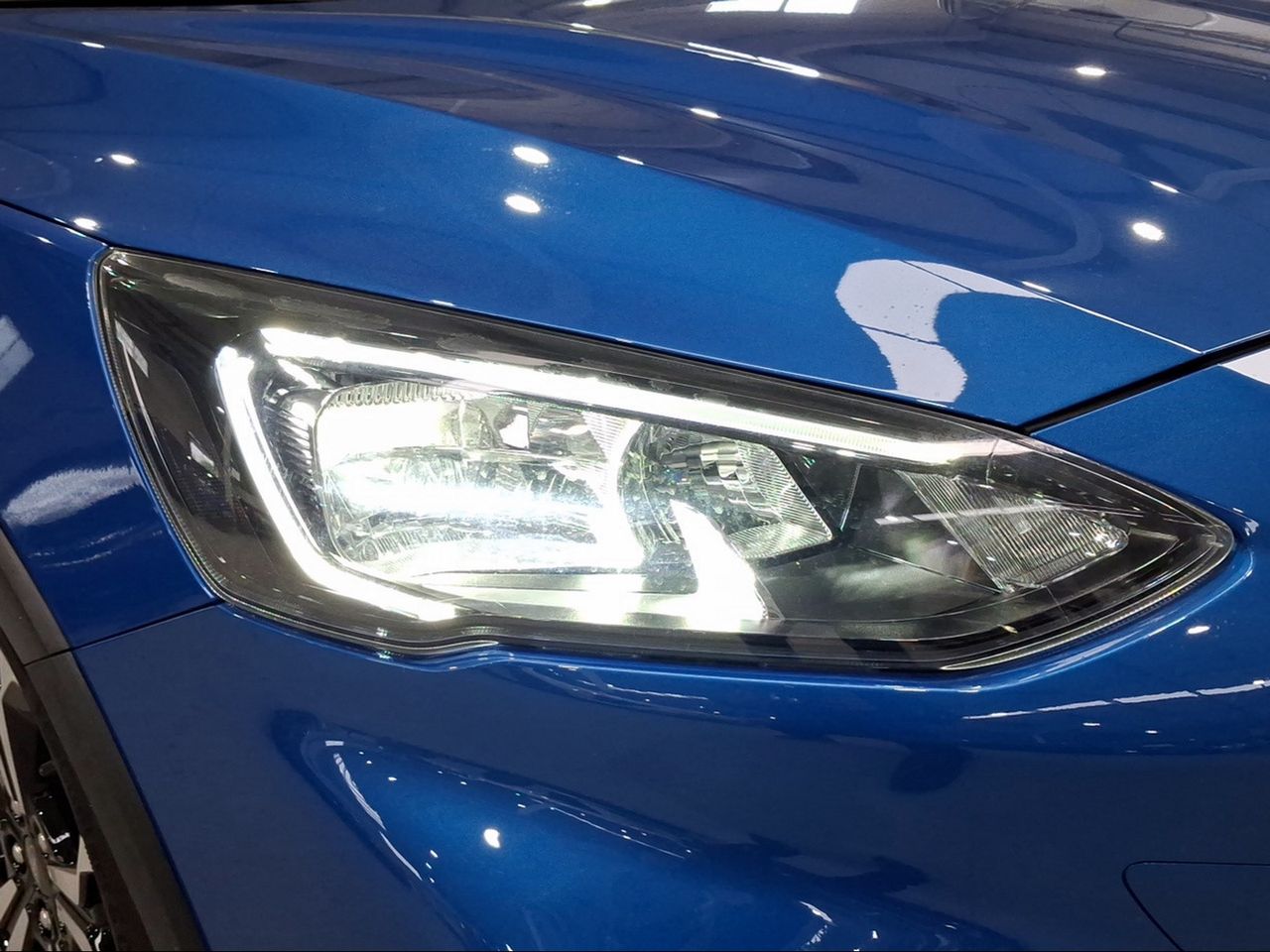 Ford Focus 1.0 Ecoboost MHEV 114kW Active SB  - Foto 15