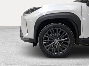 Toyota Yaris Cross 1.5 120H Adventure  - Foto 17