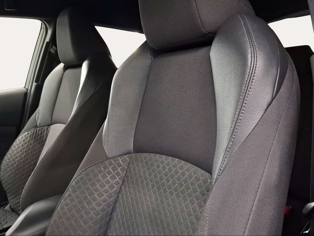 Toyota C-HR 1.8 125H Advance  - Foto 22