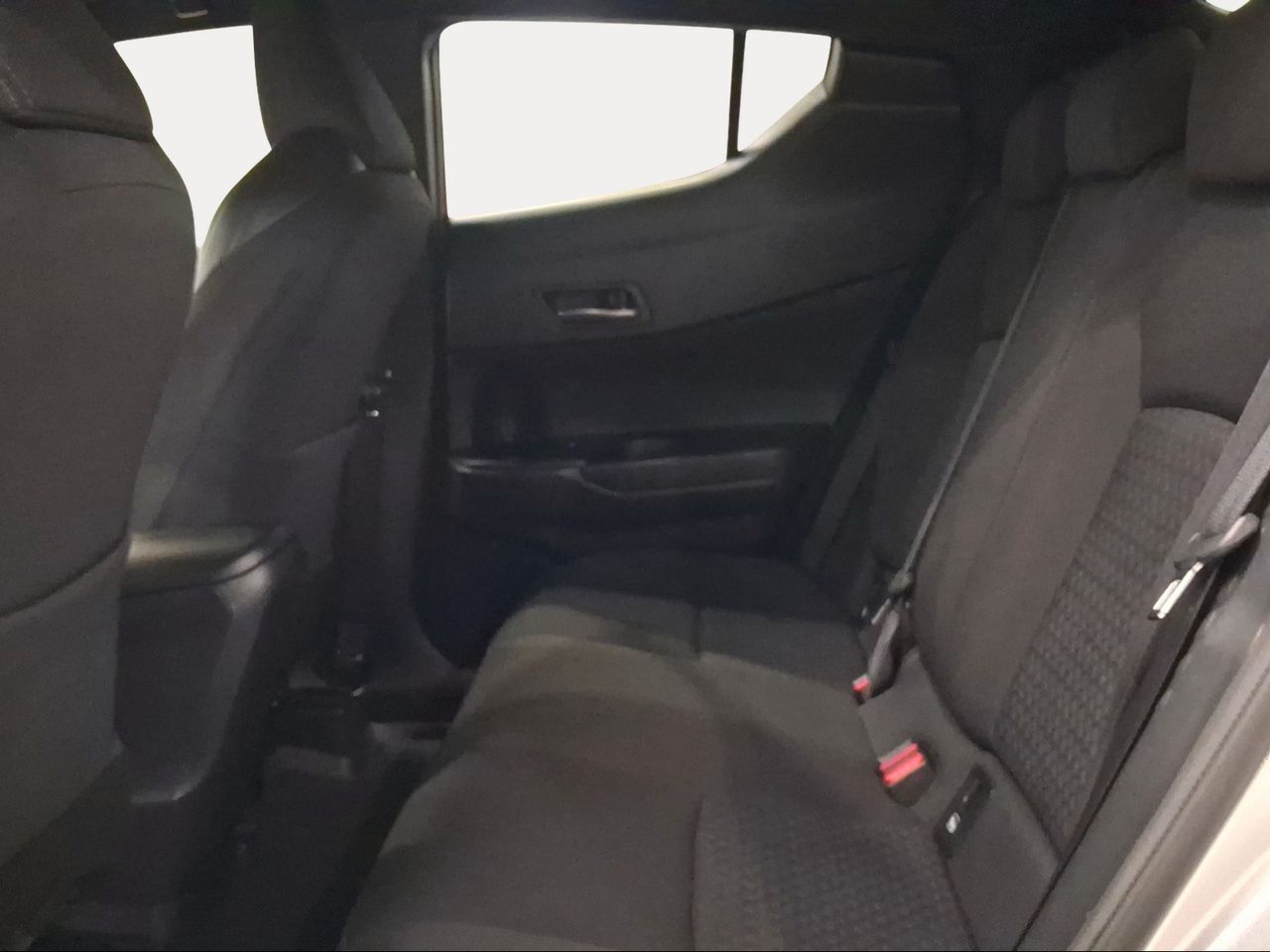 Toyota C-HR 1.8 125H Advance  - Foto 12