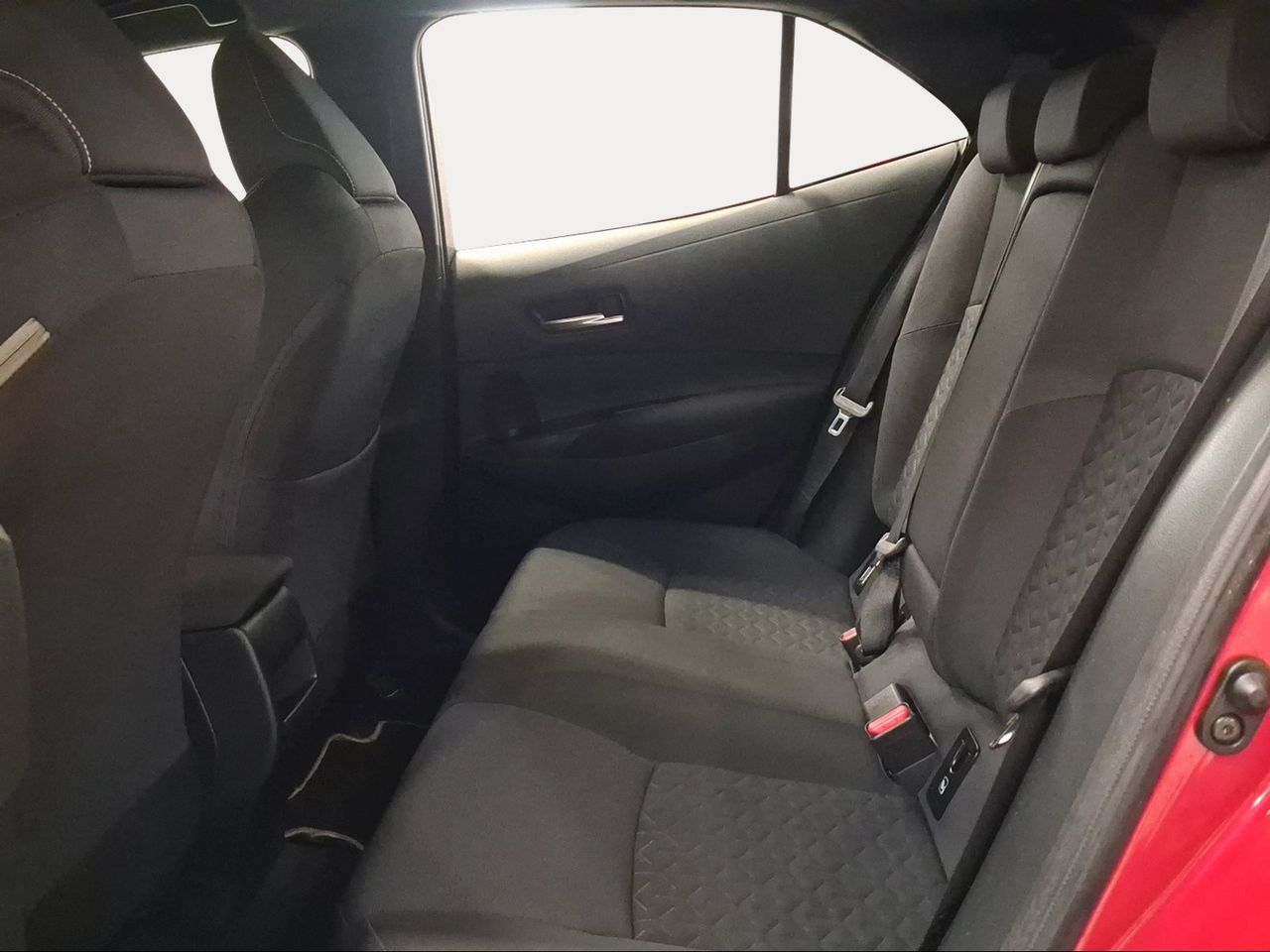 Toyota Corolla 1.8 125H ACTIVE TECH E-CVT  - Foto 12