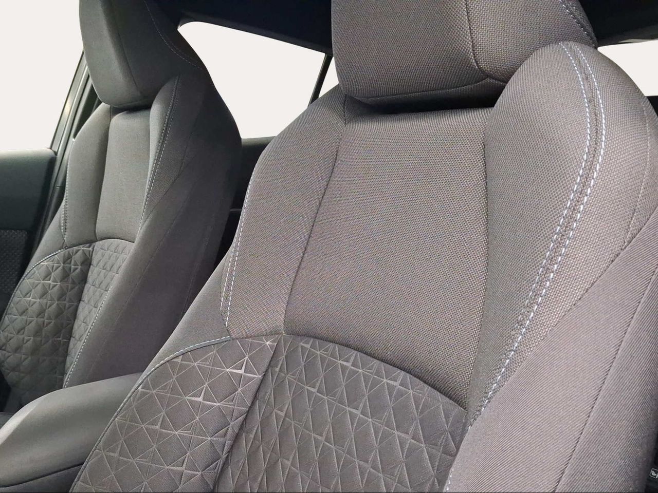 Toyota C-HR 1.8 125H Advance  - Foto 22