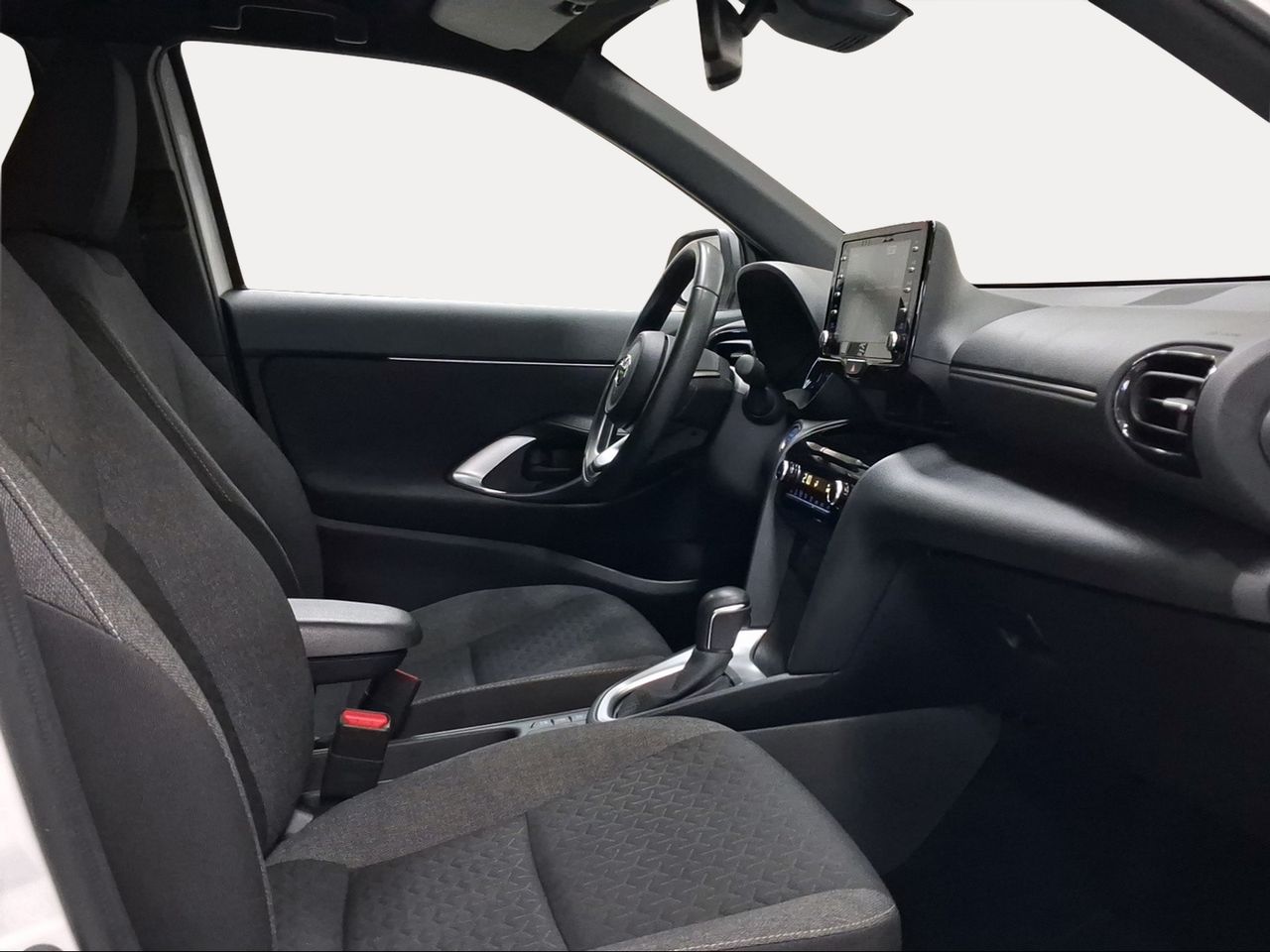 Toyota Yaris Cross 1.5 120H Active Tech  - Foto 7