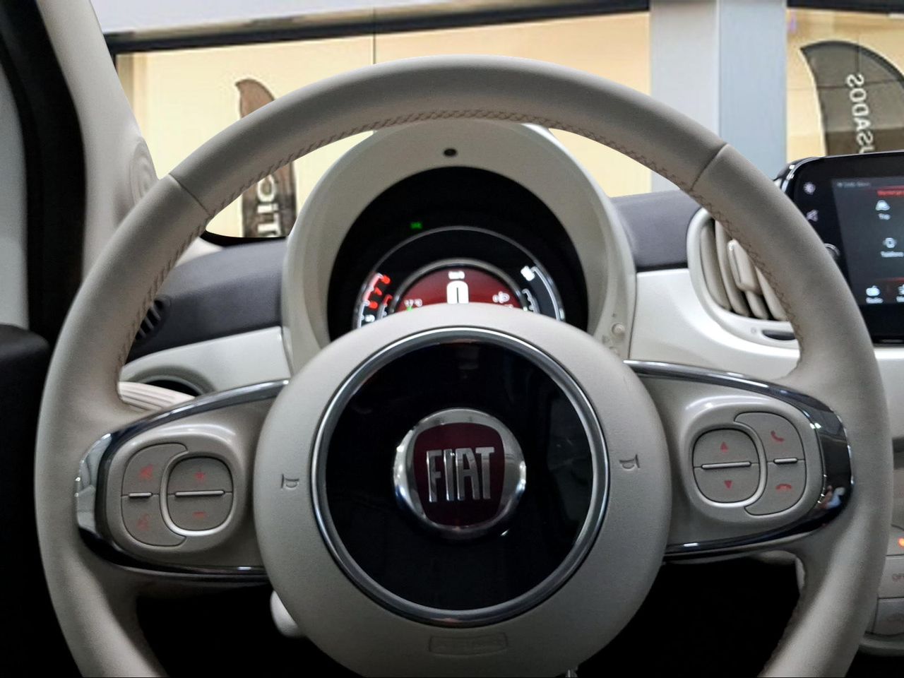 Fiat 500 Dolcevita 1.0 Hybrid 51KW (70 CV)  - Foto 15