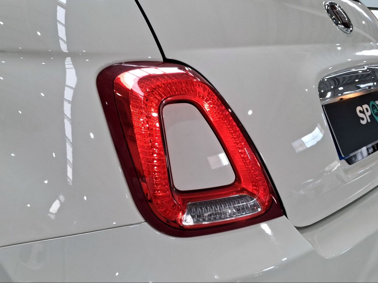 Fiat 500 Dolcevita 1.0 Hybrid 51KW (70 CV)  - Foto 18