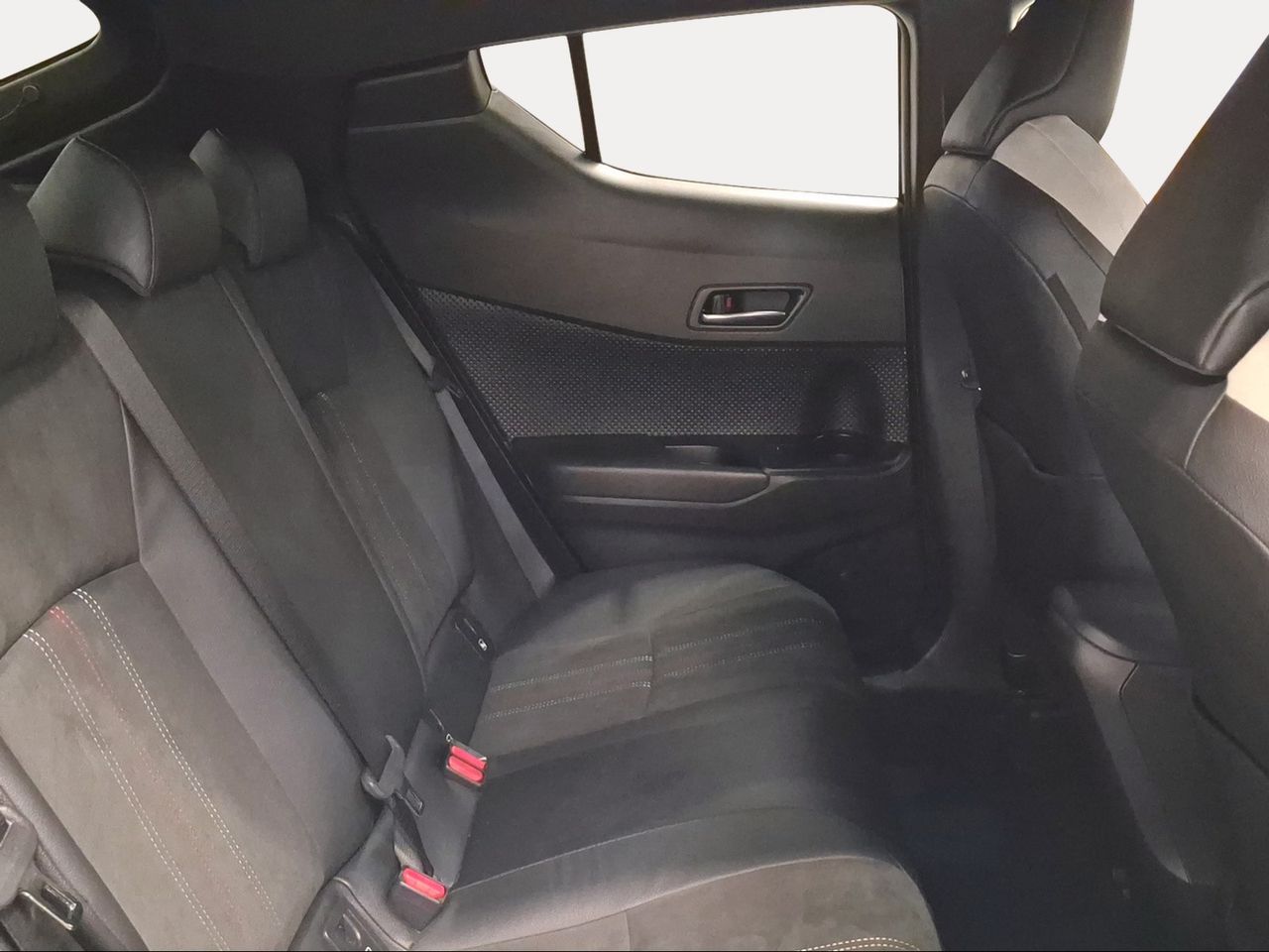 Toyota C-HR 2.0 180H GR Sport  - Foto 8