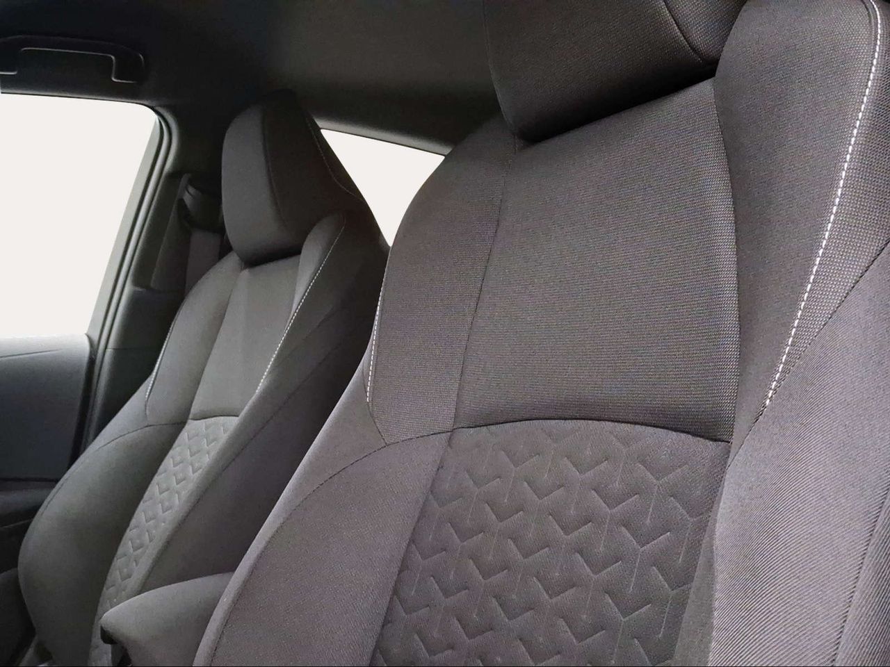 Toyota Corolla 1.8 125H ACTIVE TECH E-CVT  - Foto 23