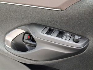 Toyota Yaris Cross 1.5 120H Style  - Foto 23