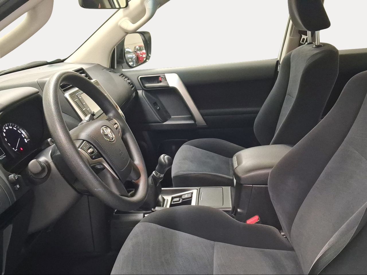 Toyota Land Cruiser 2.8 D-4D GX  - Foto 13