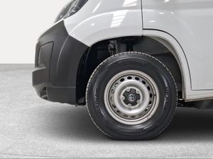 Toyota Proace Max Eléctrica VX L3H2 110KW 3.5H  - Foto 18