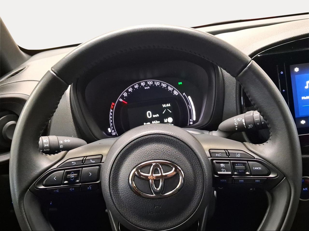 Toyota Aygo X Cross 1.0 VVT-I 72CV Play  - Foto 14