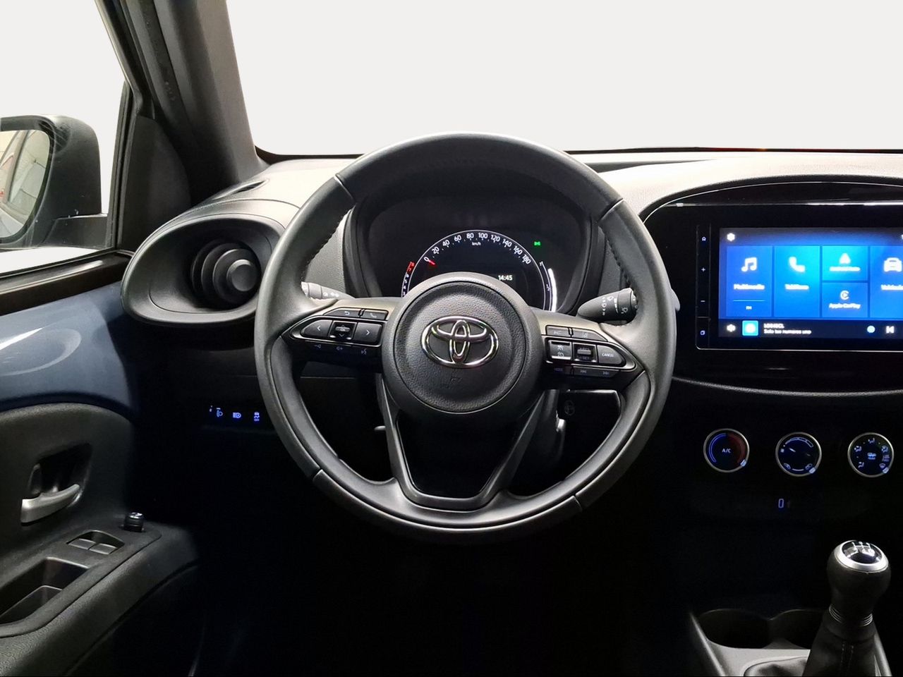 Toyota Aygo X Cross 1.0 VVT-I 72CV Play  - Foto 10