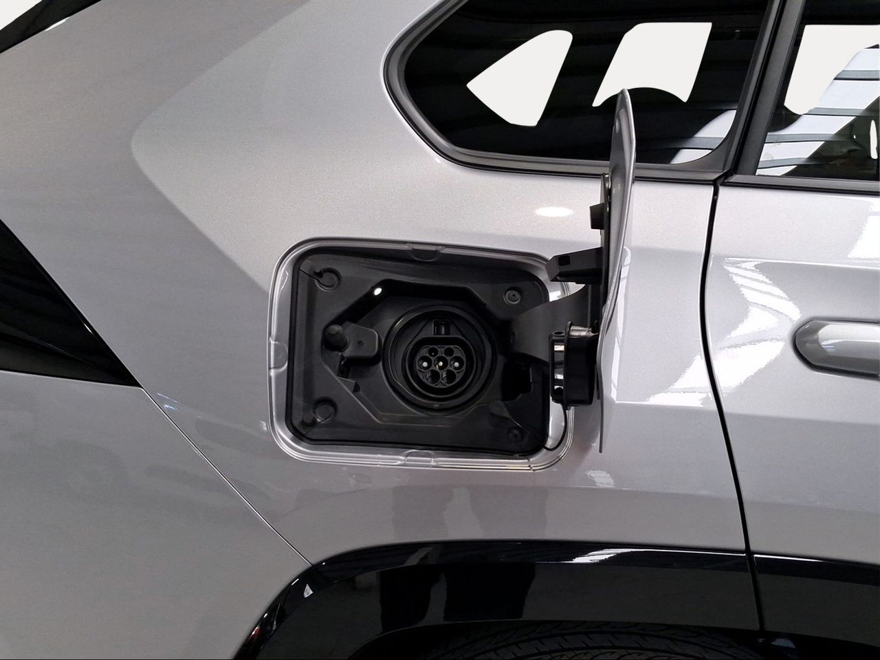 Toyota Rav4 2.5l PLUG-IN 300PH (e-CVT) Advance  - Foto 7