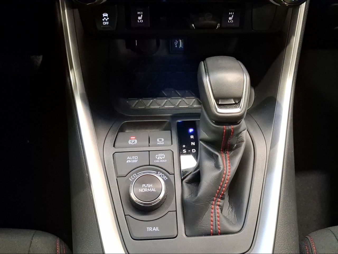 Toyota Rav4 2.5l PLUG-IN 300PH (e-CVT) Advance  - Foto 25