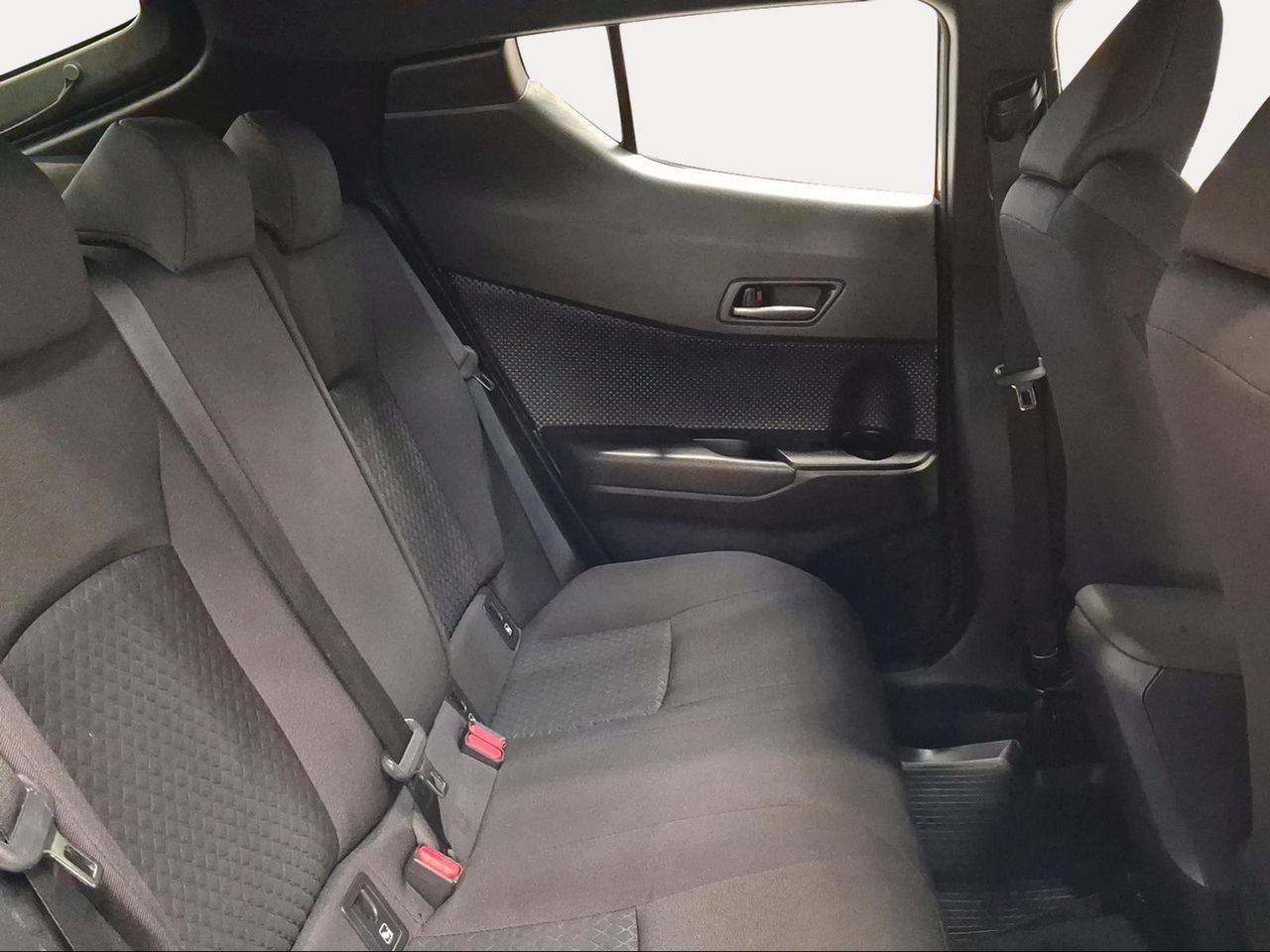 Toyota C-HR 1.8 125H Active  - Foto 8