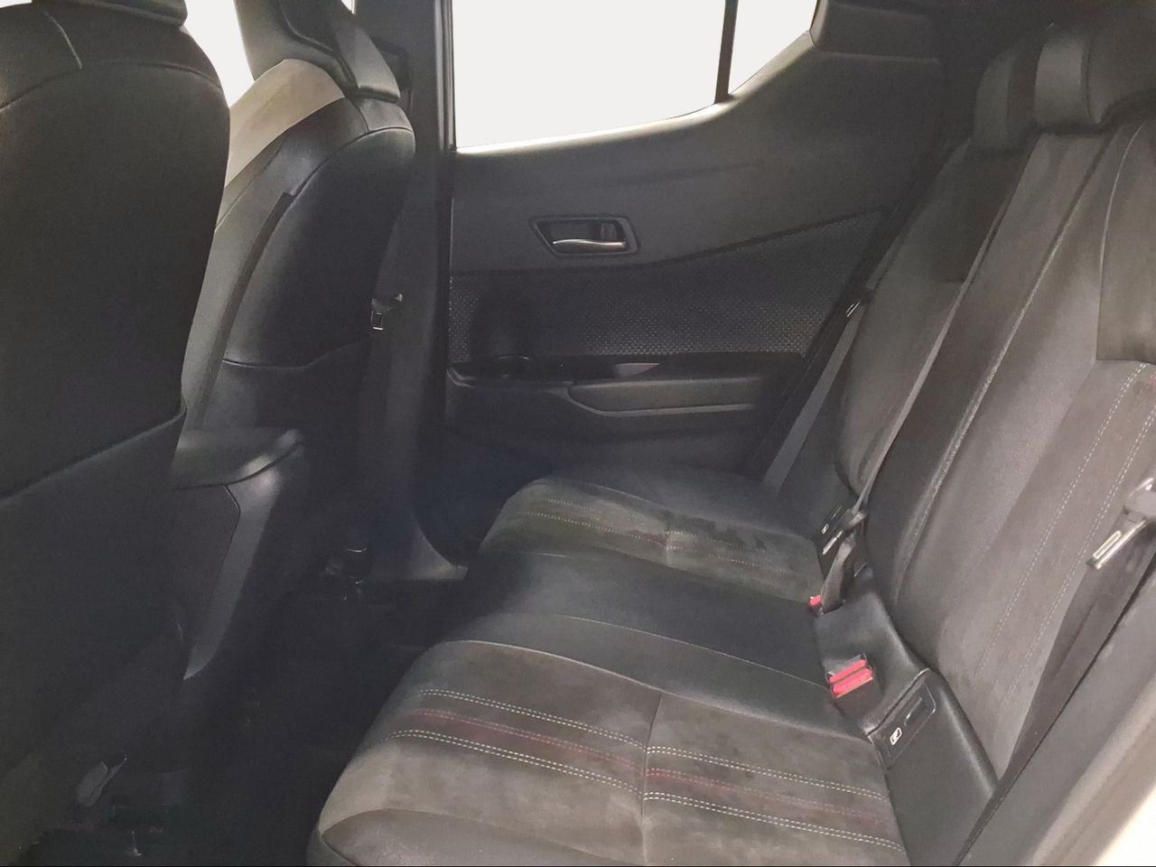 Toyota C-HR 2.0 180H GR Sport  - Foto 12