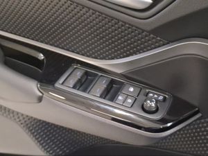 Toyota C-HR 2.0 180H GR Sport  - Foto 22