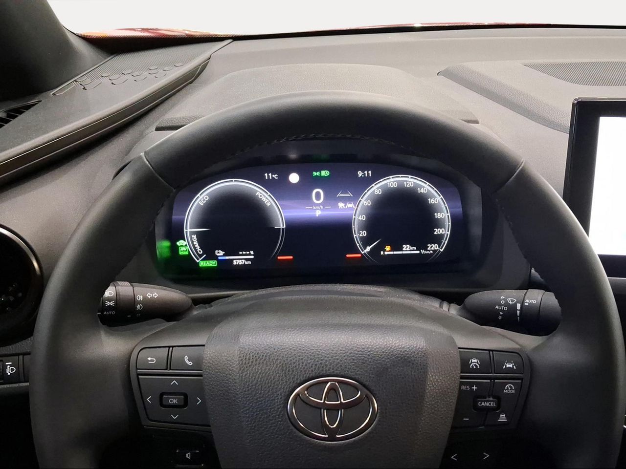 Toyota C-HR 2.0 220PH Advance  - Foto 14