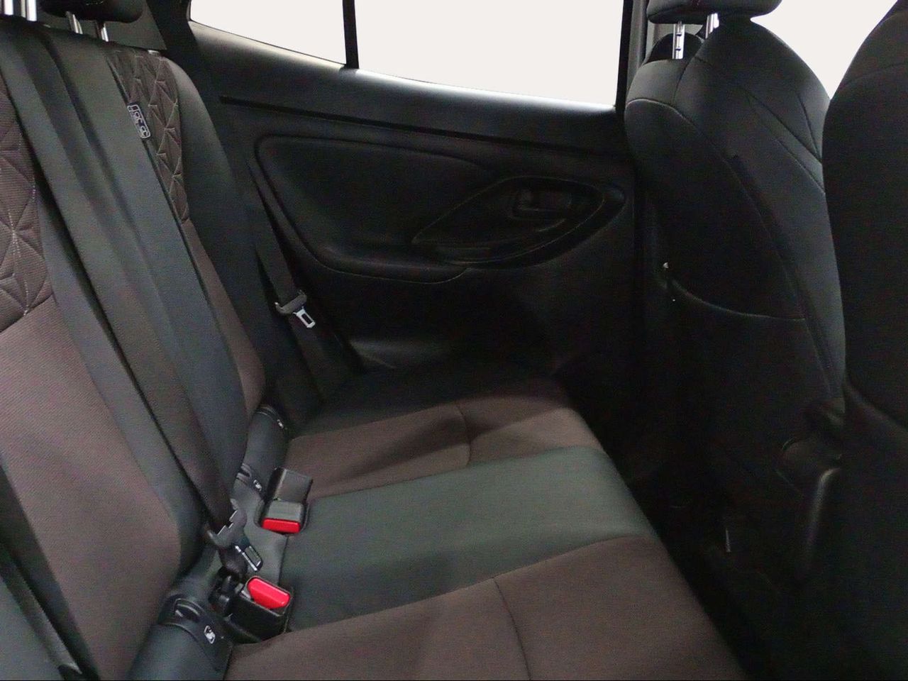 Toyota Yaris Cross 1.5 120H Style  - Foto 8