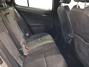 Lexus UX 2.0 250h Premium  - Foto 8