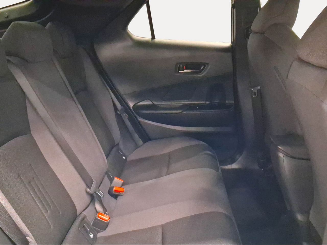 Toyota C-HR 1.8 140H Advance  - Foto 8