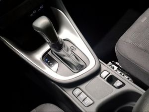 Toyota Yaris 1.5 120H Active Plus  - Foto 21