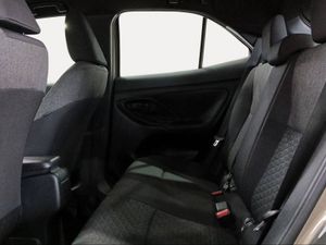 Toyota Yaris Cross 1.5 120H Active Tech  - Foto 12