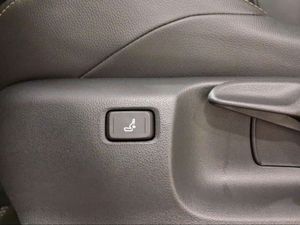 Toyota Yaris Cross 1.5 120H Premiere Edition  - Foto 25